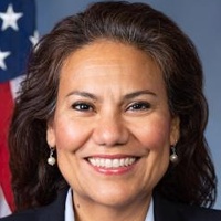 Veronica Escobar